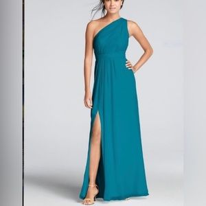 David’s Bridal Bridesmaid Dress in Oasis